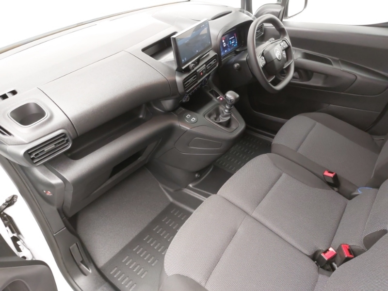 Used Citroen Berlingo 2024 for sale - 76343238: Photo 2