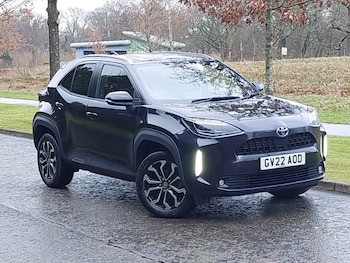 Used Toyota Yaris Cross 2022 for sale - 77482912: Photo