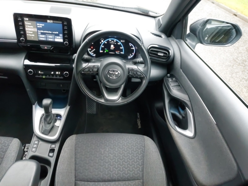 Used Toyota Yaris Cross 2022 for sale - 77482912: Photo 7