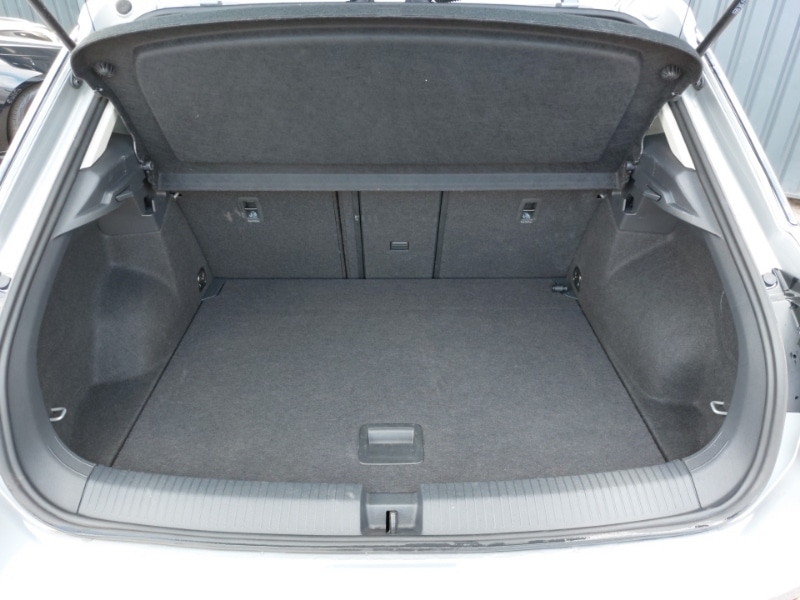 Used Volkswagen T-Roc 2024 for sale - 76770859: Photo 8