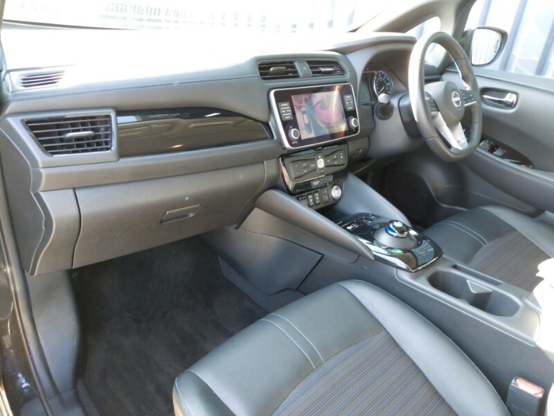 Used Nissan Leaf 2022 for sale - 77950098: Photo 5