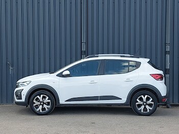 Used Dacia Sandero Stepway 2022 for sale - 75513742: Photo