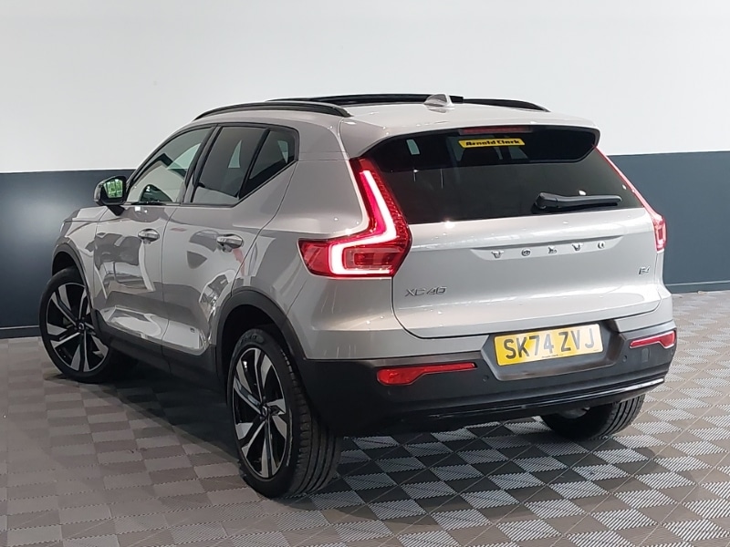 Used Volvo XC40 2024 for sale - 76721230: Photo 3