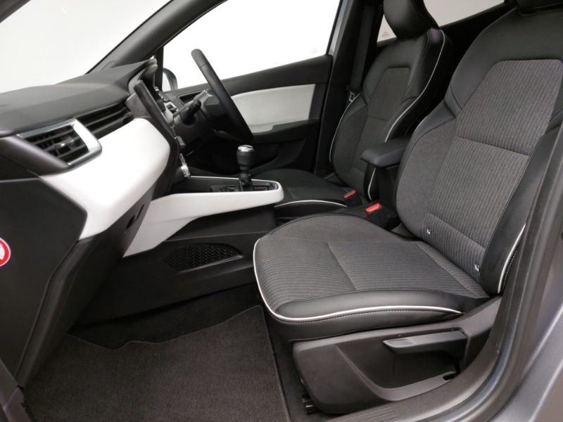 Used Renault Clio 2023 for sale - 77284993: Photo 5