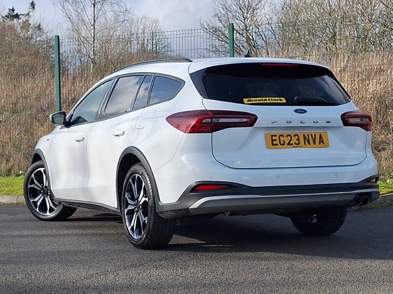 Used Ford Focus 2023 for sale - 77948423: Photo 3