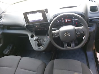 Used Citroen Berlingo 2024 for sale - 77569358: Photo