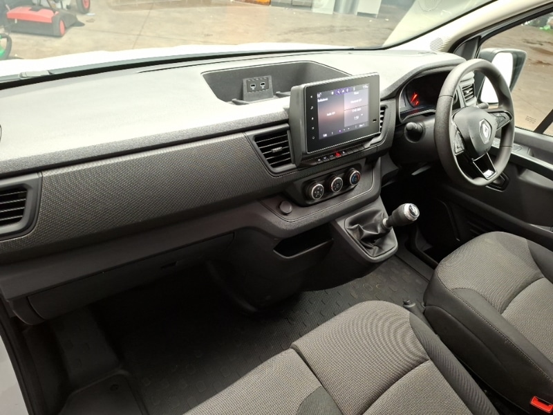 Used Renault Trafic 2024 for sale - 77923720: Photo 2