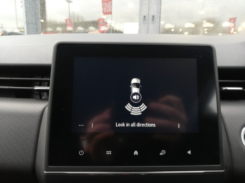 Used Renault Clio 2022 for sale - 77544806: Photo 11