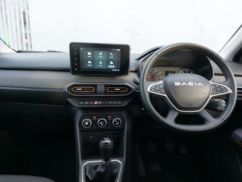 Used Dacia Sandero Stepway 2023 for sale - 77252820: Photo