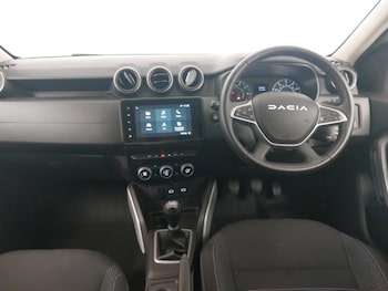 Used Dacia Duster 2024 for sale - 79561025: Photo