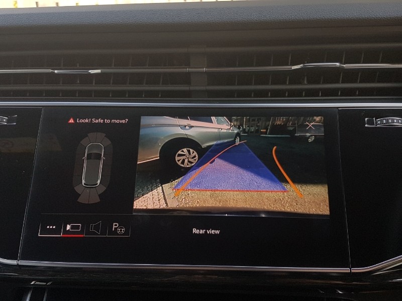 Used Audi Q7 2022 for sale - 76502480: Photo 12