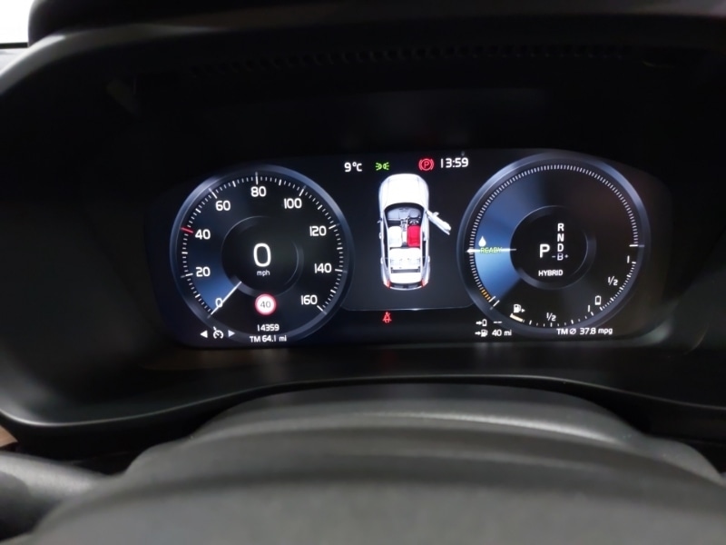 Used Volvo XC40 2022 for sale - 77046619: Photo 11