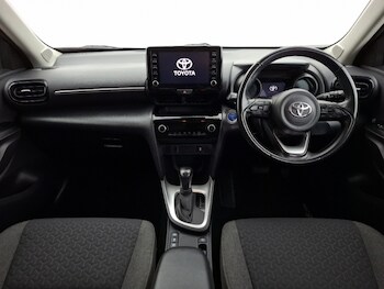 Used Toyota Yaris Cross 2022 for sale - 76726938: Photo