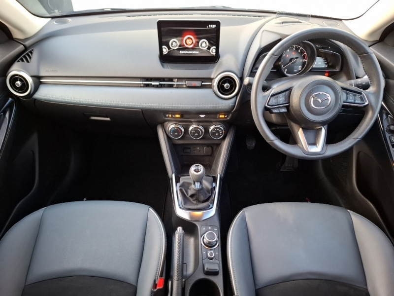 Used Mazda Mazda2 2022 for sale - 77051320: Photo 2
