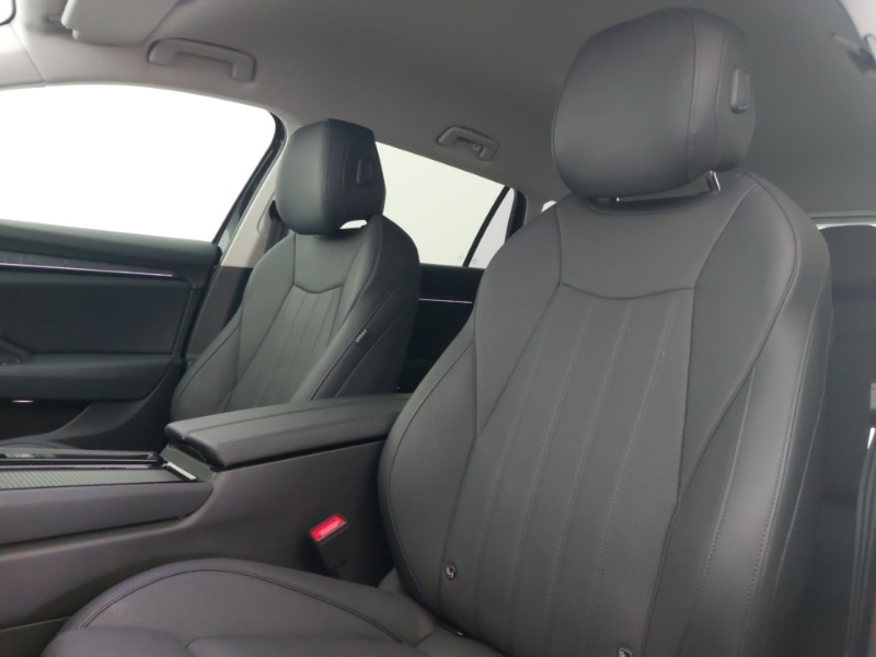 Used Skoda Superb 2024 for sale - 76589549: Photo 12