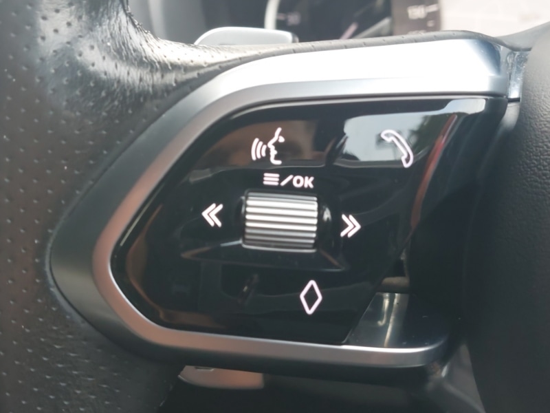 Used Jaguar XE 2020 for sale - 77062901: Photo 12