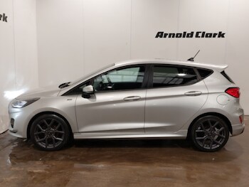 Used Ford Fiesta 2022 for sale - 78099531: Photo