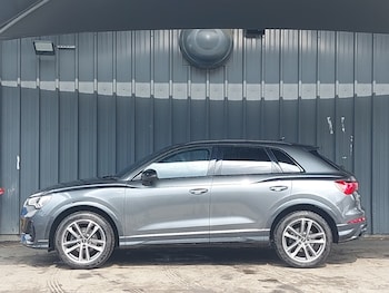 Used Audi Q3 2022 for sale - 77170023: Photo