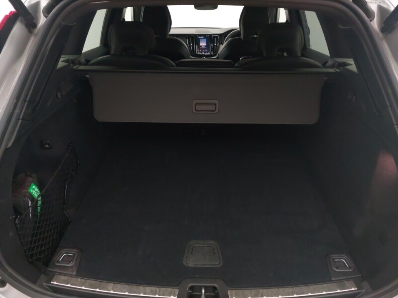 Used Volvo XC60 2024 for sale - 77209875: Photo 8