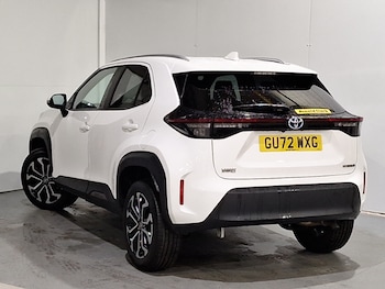 Used Toyota Yaris Cross 2022 for sale - 77219353: Photo