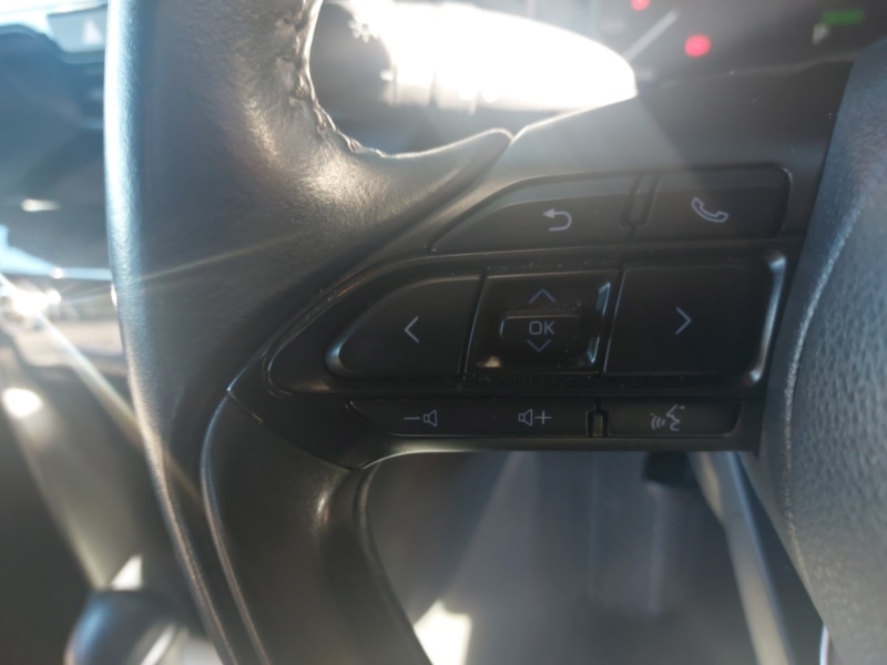 Used Toyota Yaris Cross 2021 for sale - 77252861: Photo 10