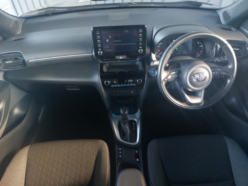 Used Toyota Yaris Cross 2021 for sale - 77252861: Photo 2