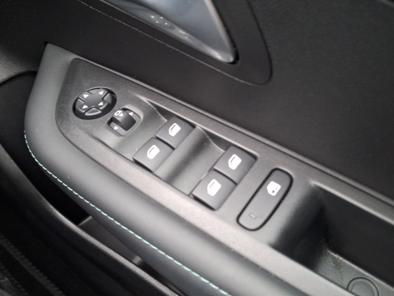 Used Peugeot 208 2022 for sale - 77104887: Photo 12