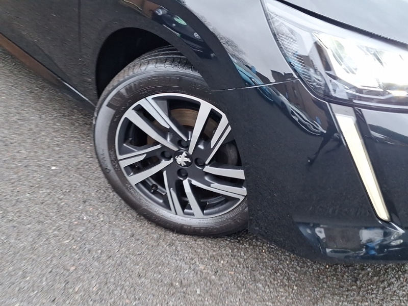 Used Peugeot 208 2022 for sale - 77104887: Photo 9