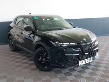 Used Alfa Romeo Junior 2025 for sale - 78214057: Photo