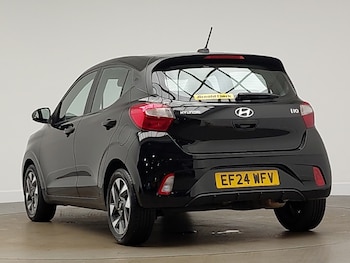 Used Hyundai i10 2024 for sale - 76135437: Photo 3