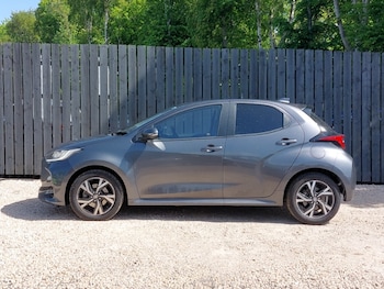 Used Toyota Yaris 2024 for sale - 78782936: Photo