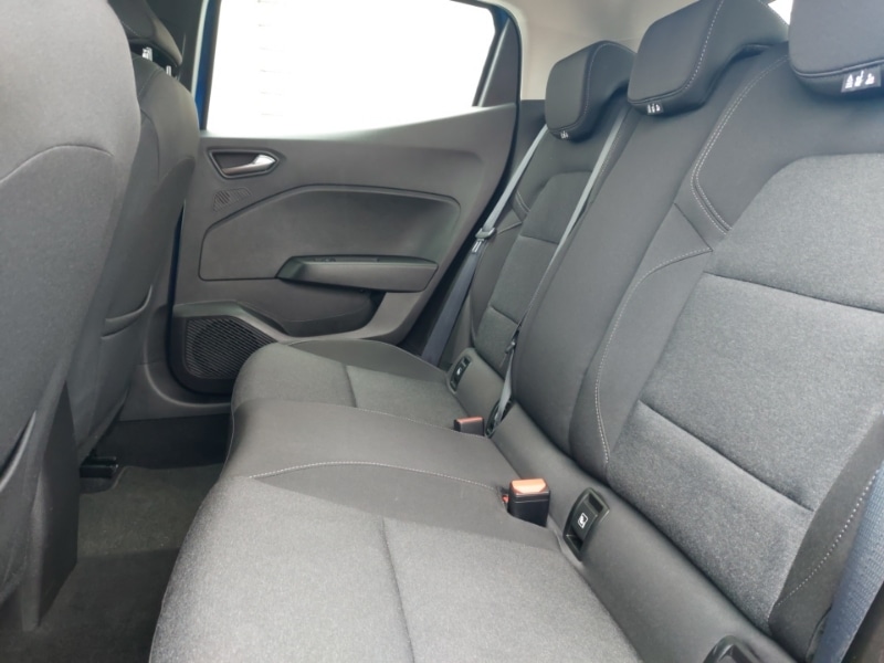 Used Renault Clio 2021 for sale - 76404366: Photo 6