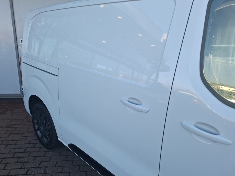 Used Vauxhall Vivaro 2024 for sale - 77184543: Photo 12