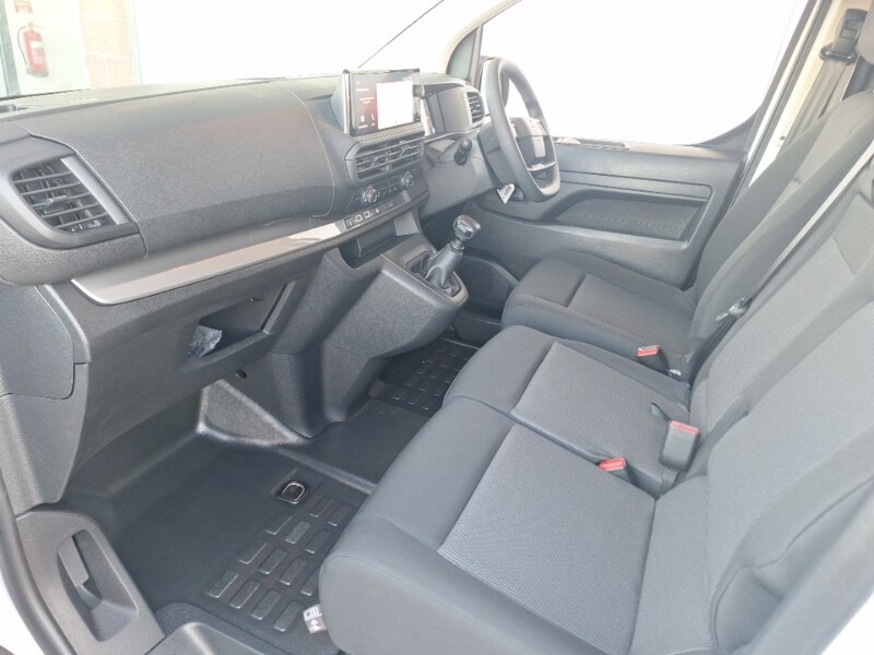 Used Vauxhall Vivaro 2024 for sale - 77184543: Photo 5