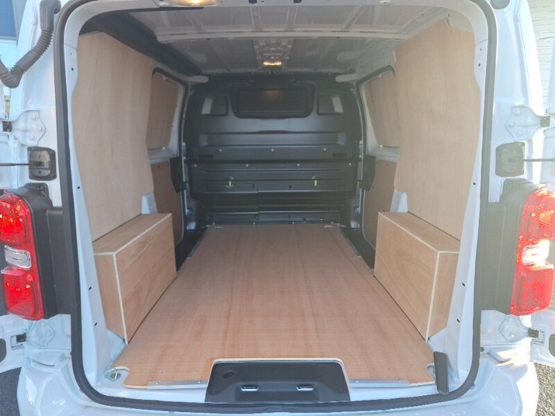 Used Vauxhall Vivaro 2024 for sale - 77184543: Photo 8