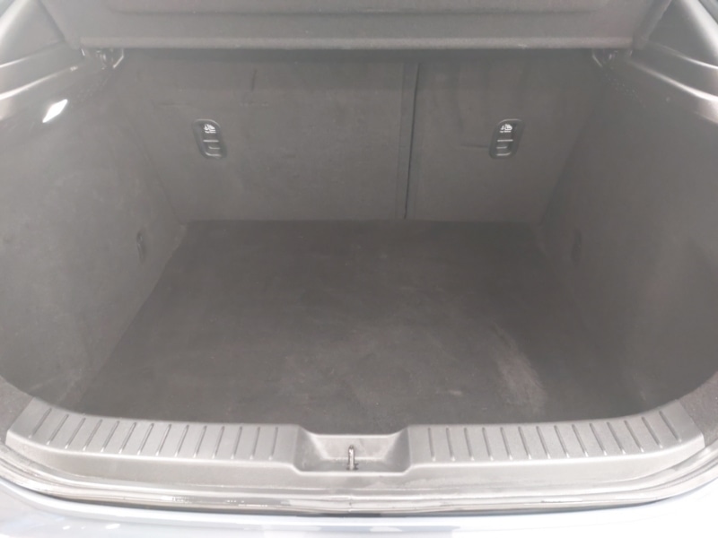 Used Mazda CX-30 2021 for sale - 76795803: Photo 8