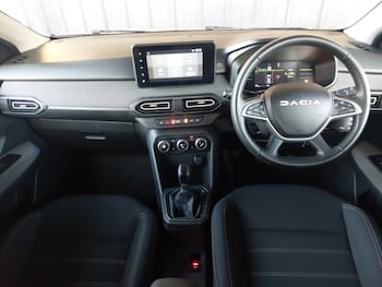 Used Dacia Jogger 2024 for sale - 76764601: Photo