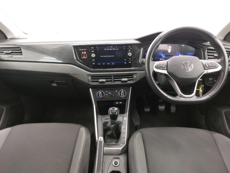 Used Volkswagen Polo 2024 for sale - 77923650: Photo 2