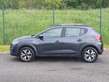 Used Dacia Sandero Stepway 2022 for sale - 78674880: Photo