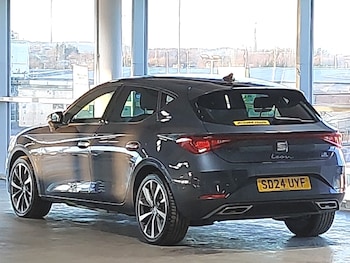 Used SEAT Leon 2024 for sale - 76700080: Photo