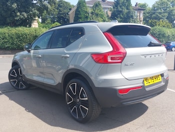 Used Volvo XC40 2025 for sale - 79176393: Photo