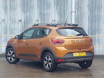 Used Dacia Sandero Stepway 2023 for sale - 77677908: Photo