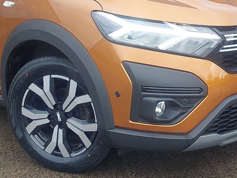 Used Dacia Sandero Stepway 2023 for sale - 77677908: Photo 9