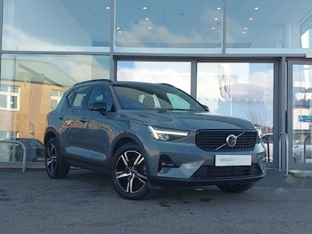 2022 - 2.0 B3P Plus Dark 5dr Auto