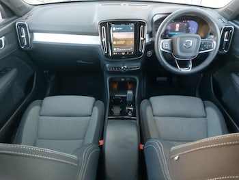 Used Volvo XC40 2022 for sale - 77782933: Photo