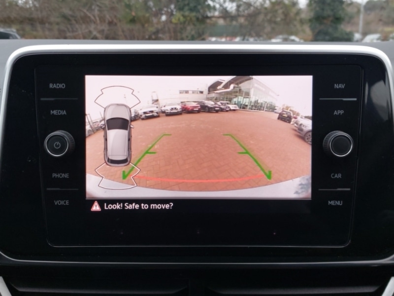 Used Volkswagen T-Roc 2023 for sale - 77405650: Photo 10