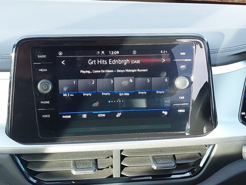 Used Volkswagen T-Roc 2023 for sale - 77196957: Photo 11