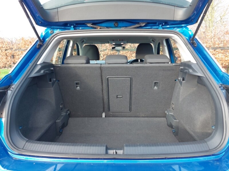 Used Volkswagen T-Roc 2023 for sale - 77196957: Photo 8