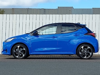 Used Toyota Yaris 2024 for sale - 76050080: Photo