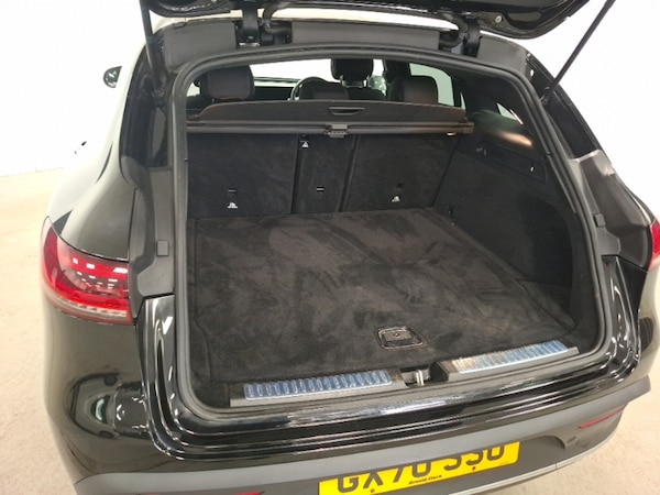 Used Mercedes-Benz EQC 2020 for sale - 76207856: Photo 8